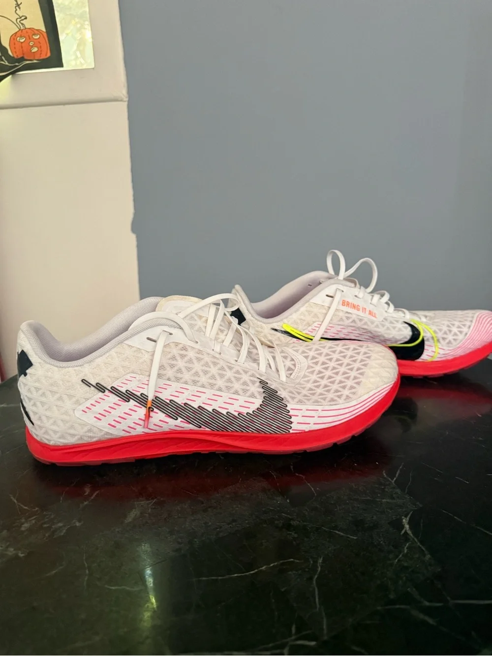 Nike Men Low Top Lace Up Athletic Sneaker White/Red/Black/Yellow Geometric